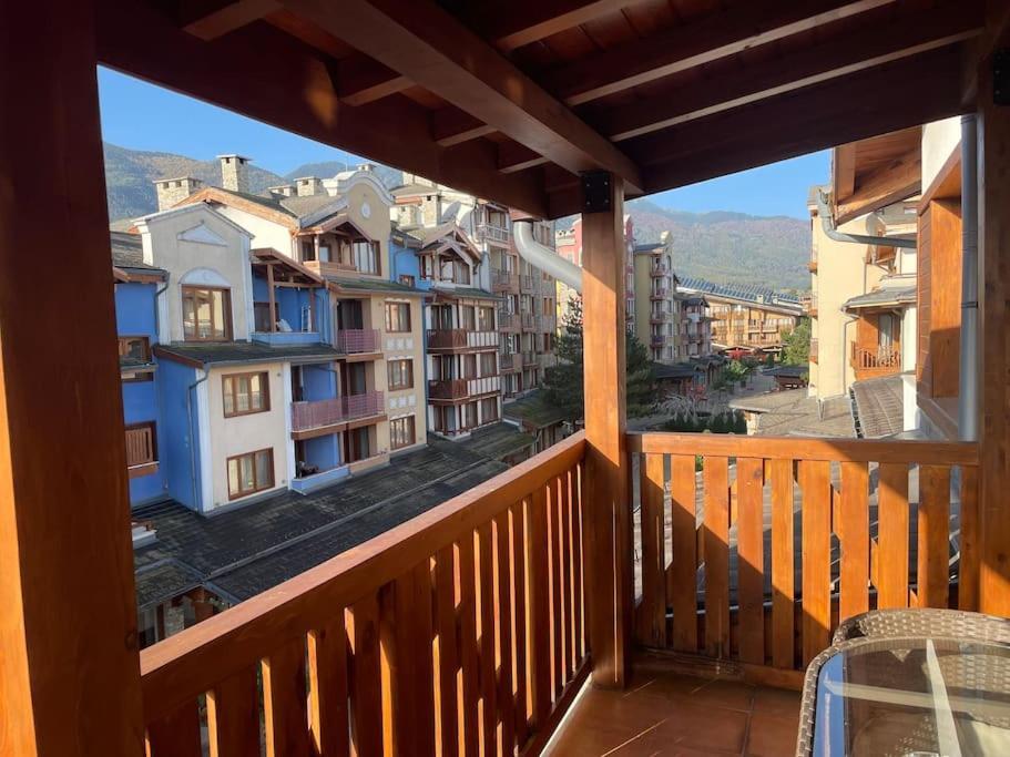 Pirin Golf Mountain View Retreat Apartamento Razlog Exterior foto